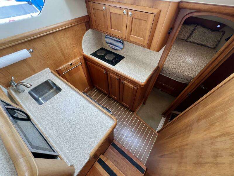 34ft Mainship Yacht For Sale