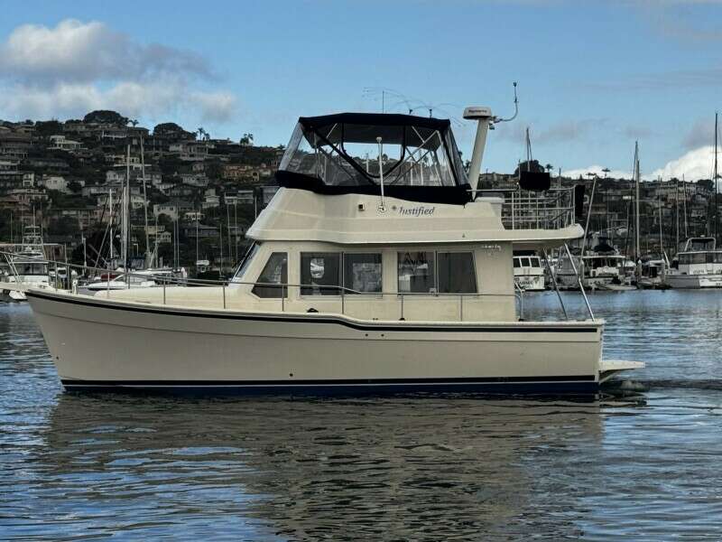 34ft Mainship Yacht For Sale