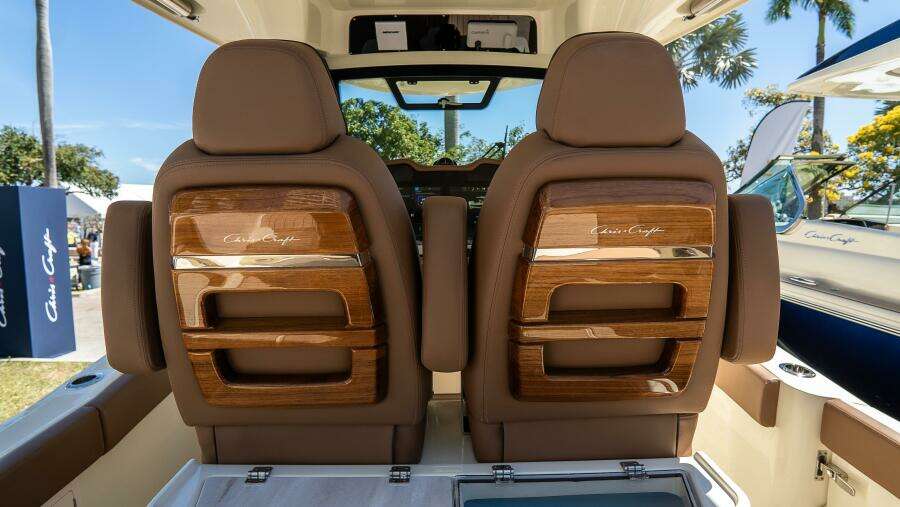 Catalina 31 31ft Chris Craft Yacht For Sale