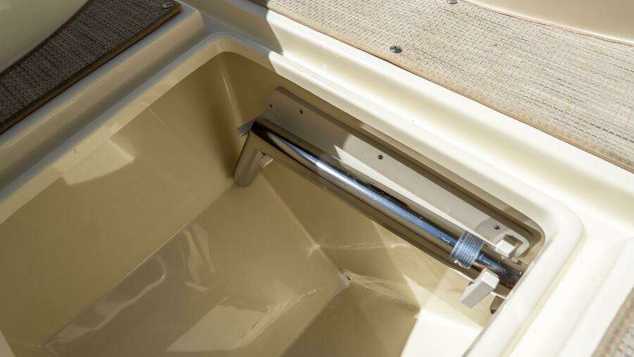 Catalina 31 31ft Chris Craft Yacht For Sale