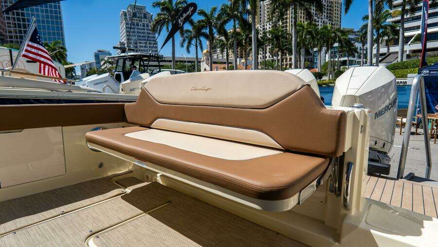 Catalina 31 31ft Chris Craft Yacht For Sale