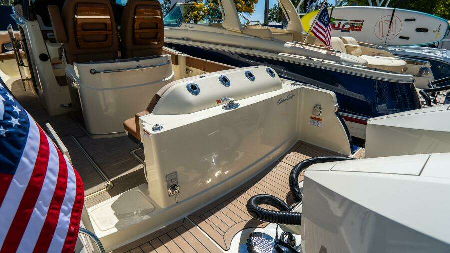 Catalina 31 31ft Chris Craft Yacht For Sale