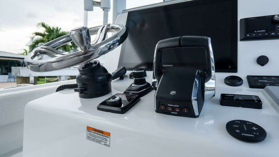 43 Catamaran 43ft Front Runner Yacht For Sale