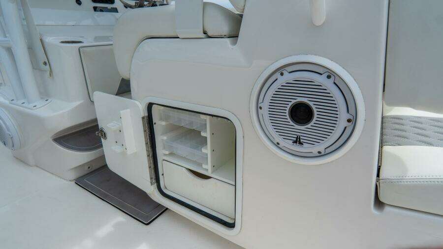 36 Open Fisherman 36ft Invincible Yacht For Sale