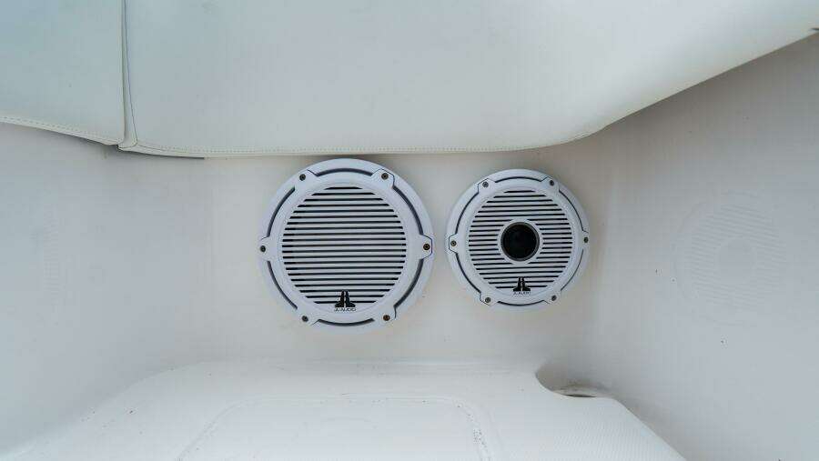 36 Open Fisherman 36ft Invincible Yacht For Sale