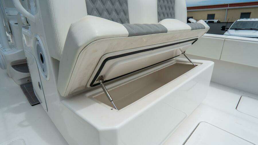 36 Open Fisherman 36ft Invincible Yacht For Sale