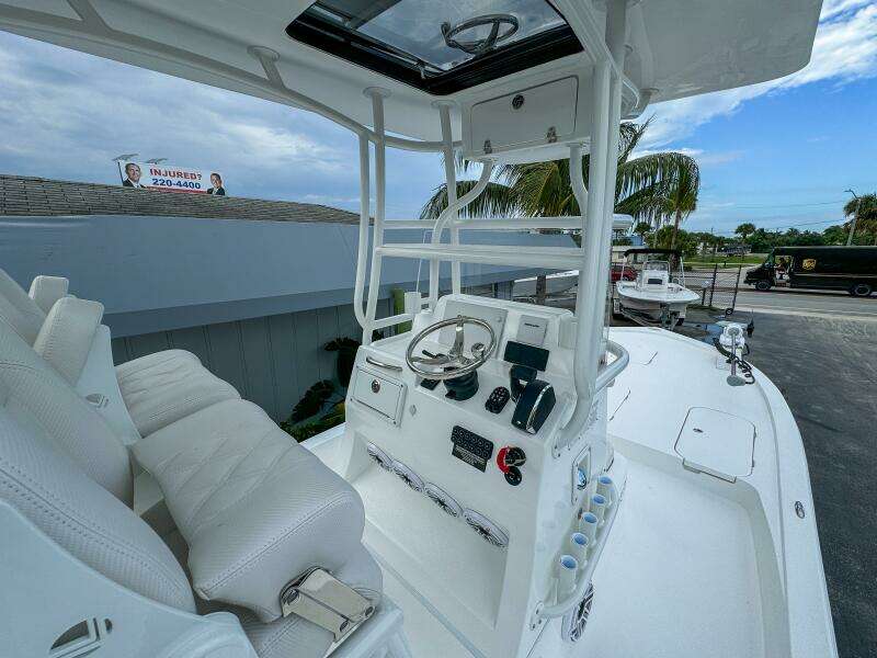 25 X3 25ft Shallow Sport Yacht For Sale