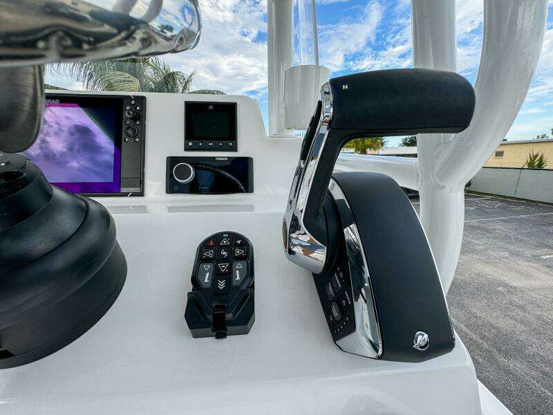 25 X3 25ft Shallow Sport Yacht For Sale