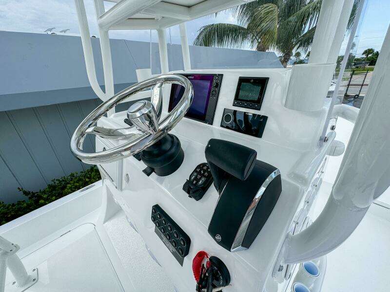 25 X3 25ft Shallow Sport Yacht For Sale