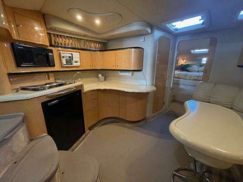 Jackarita 37ft Sea Ray Yacht For Sale