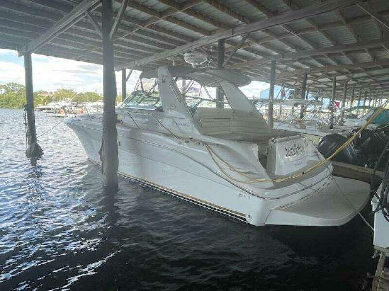 Jackarita 37ft Sea Ray Yacht For Sale