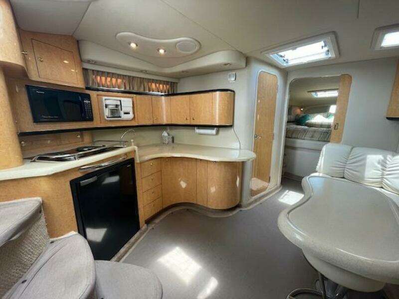 Jackarita 37ft Sea Ray Yacht For Sale