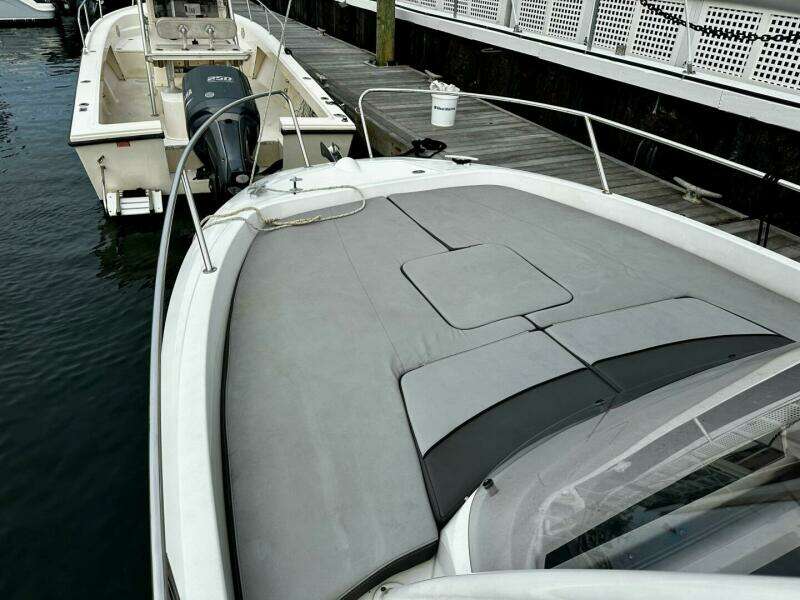 LADY LILY 24ft Jeanneau Yacht For Sale