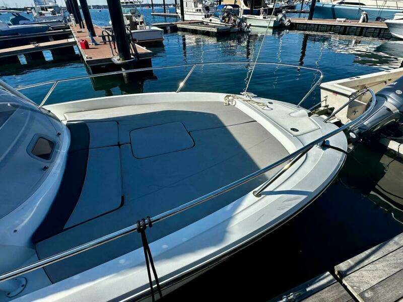 LADY LILY 24ft Jeanneau Yacht For Sale
