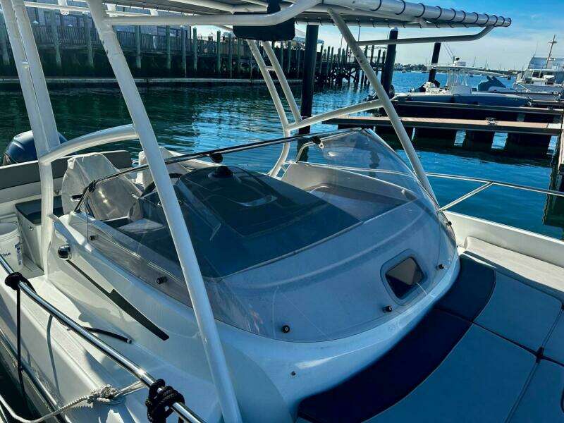 LADY LILY 24ft Jeanneau Yacht For Sale