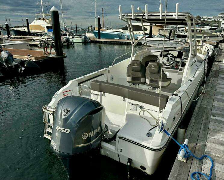 LADY LILY 24ft Jeanneau Yacht For Sale