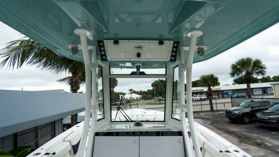 292 CC Adventure 29ft Tidewater Yacht For Sale