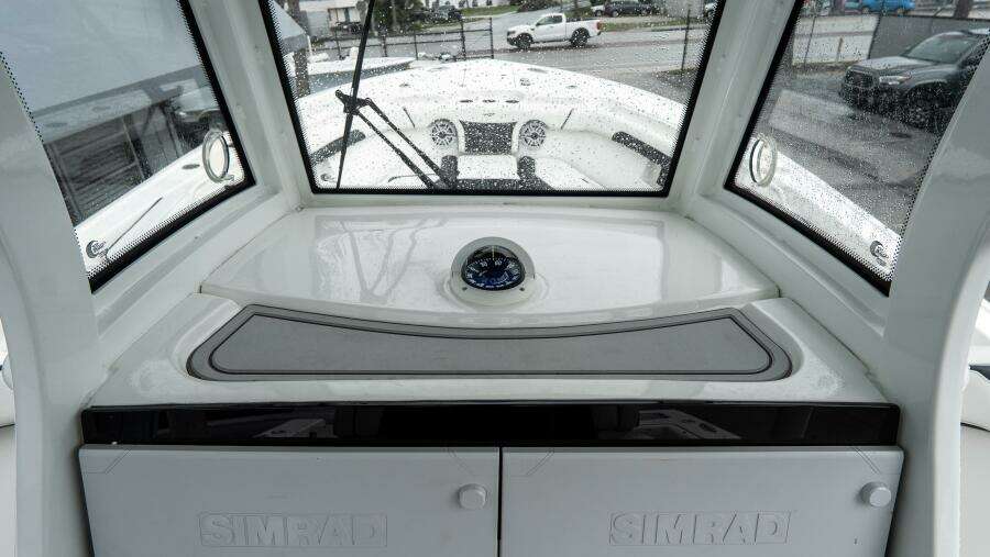 292 CC Adventure 29ft Tidewater Yacht For Sale