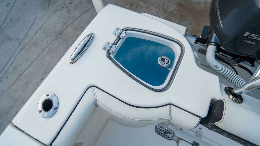 256 CC Adventure 25ft Tidewater Yacht For Sale