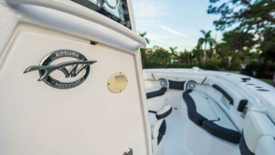 256 CC Adventure 25ft Tidewater Yacht For Sale