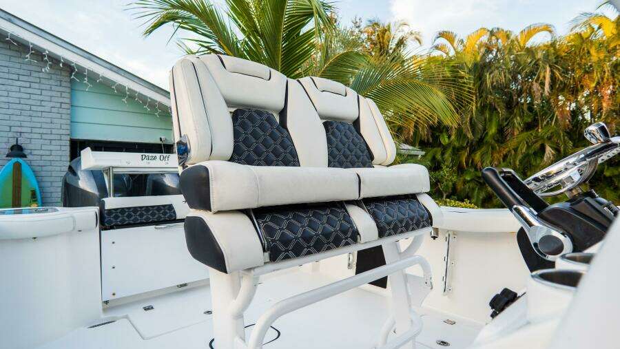 256 CC Adventure 25ft Tidewater Yacht For Sale