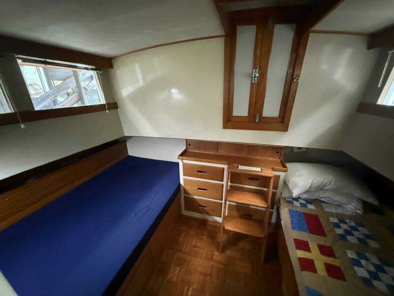 36ft Grand Banks Yacht For Sale