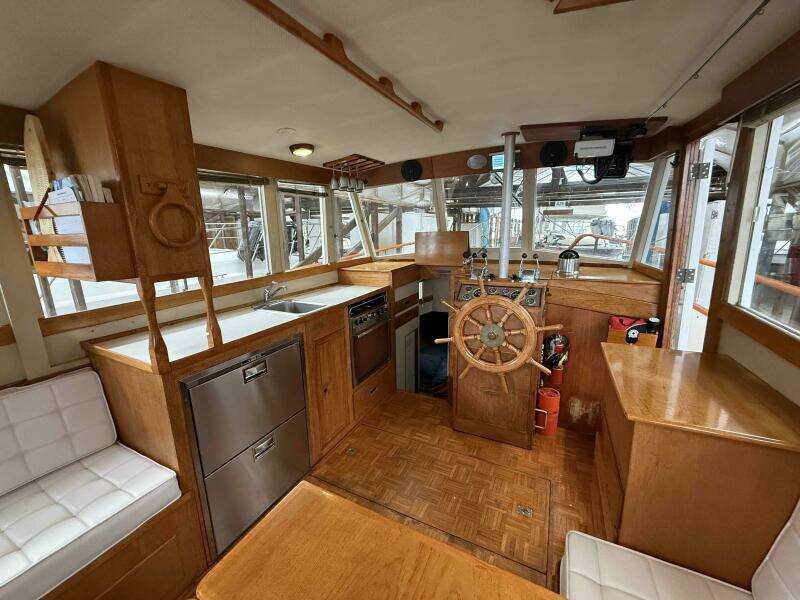 36ft Grand Banks Yacht For Sale