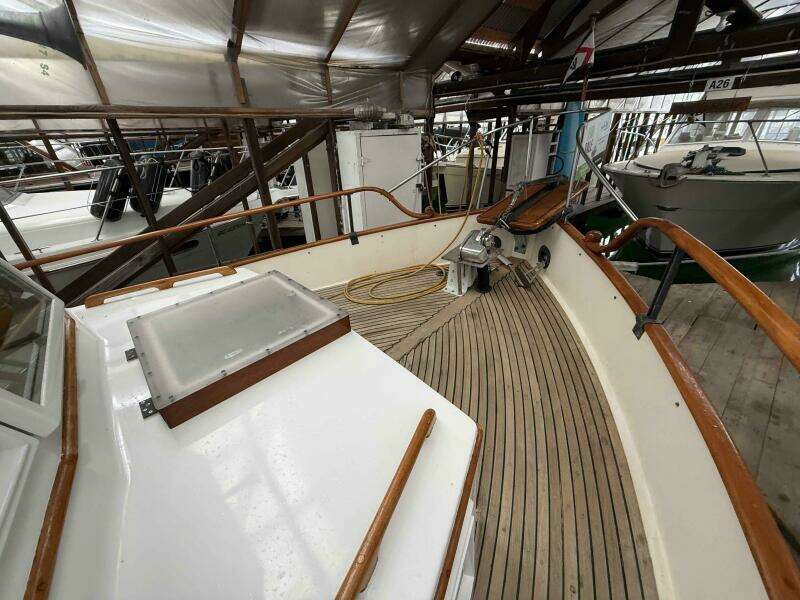 36ft Grand Banks Yacht For Sale