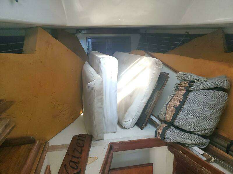 KAIZEN 37ft Irwin Yacht For Sale