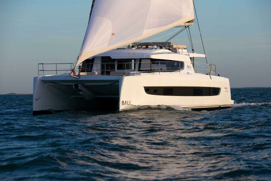 Sail Catamaran Bali 4.4