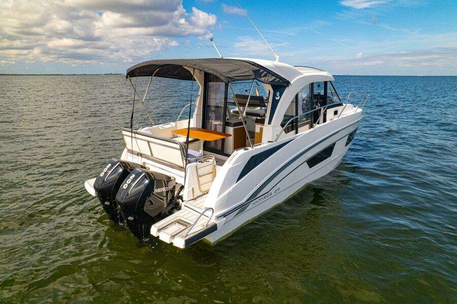 29ft Beneteau Yacht For Sale