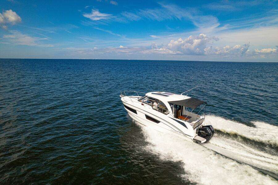 29ft Beneteau Yacht For Sale