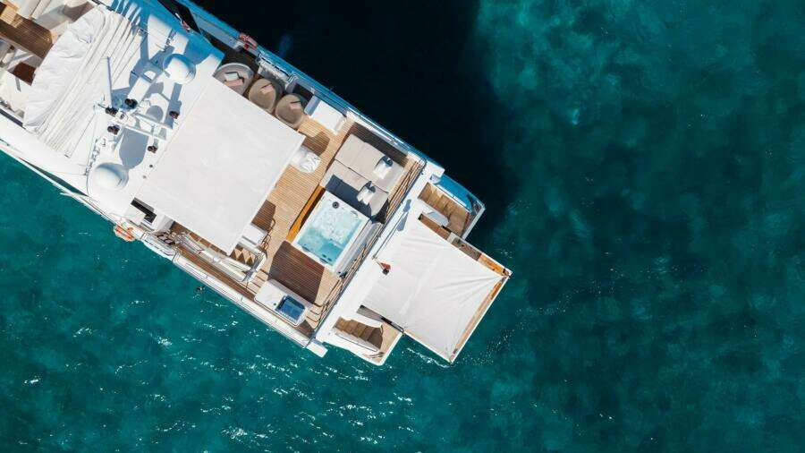 Stern Aerial