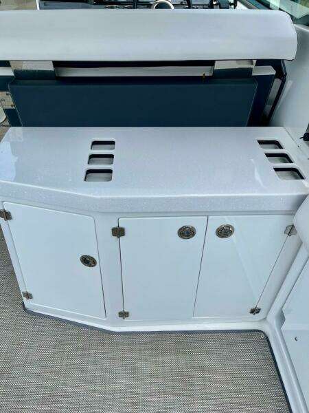 2021 Monterey 385 SE  Storage