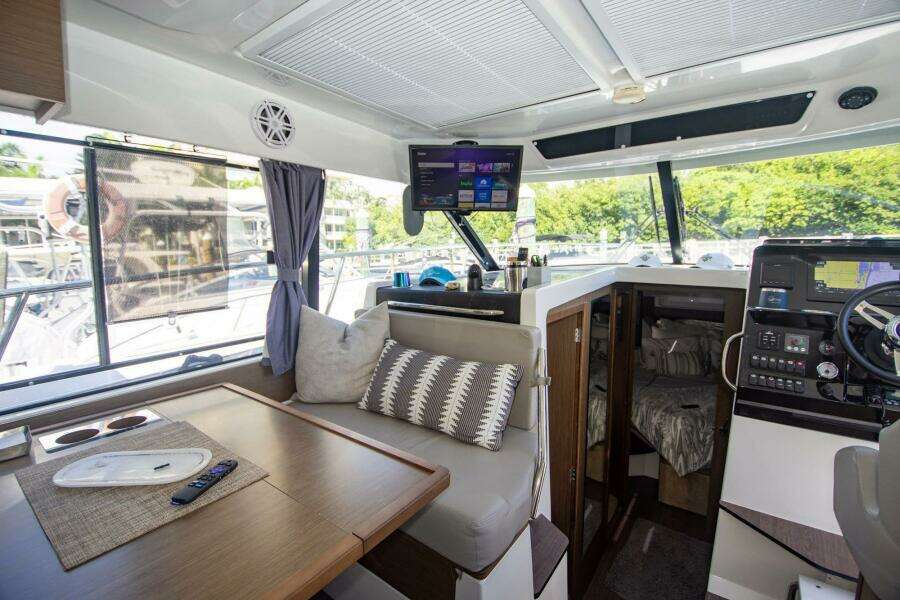 Sea Scape 34ft Jeanneau Yacht For Sale
