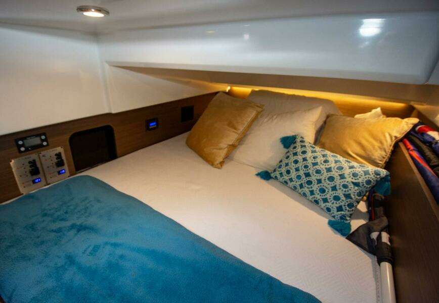 Sea Scape 34ft Jeanneau Yacht For Sale