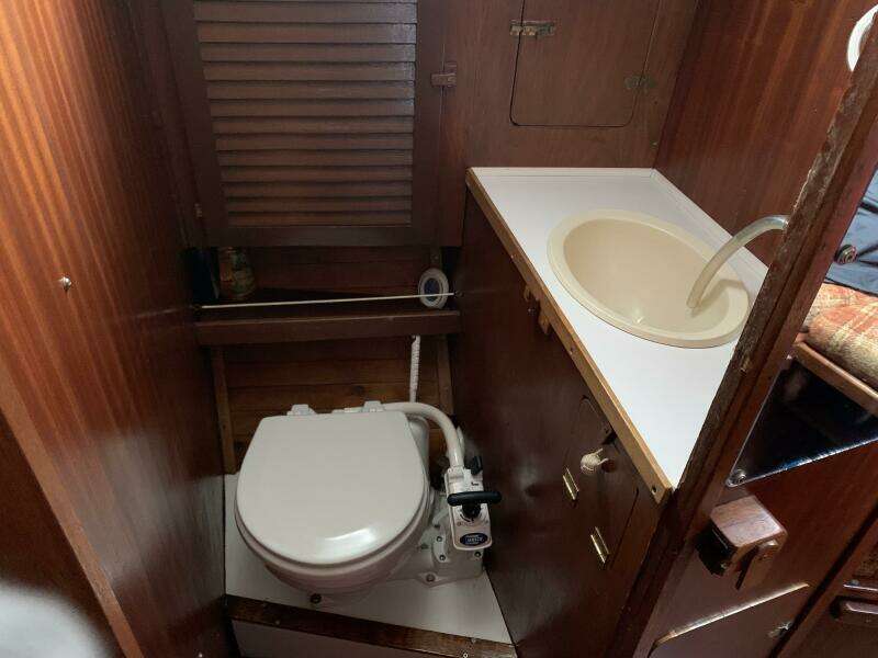 Spirit Watcher 36ft Bruce Roberts Yacht For Sale Spirit Watcher 36ft Bruce Roberts Yacht For Sale