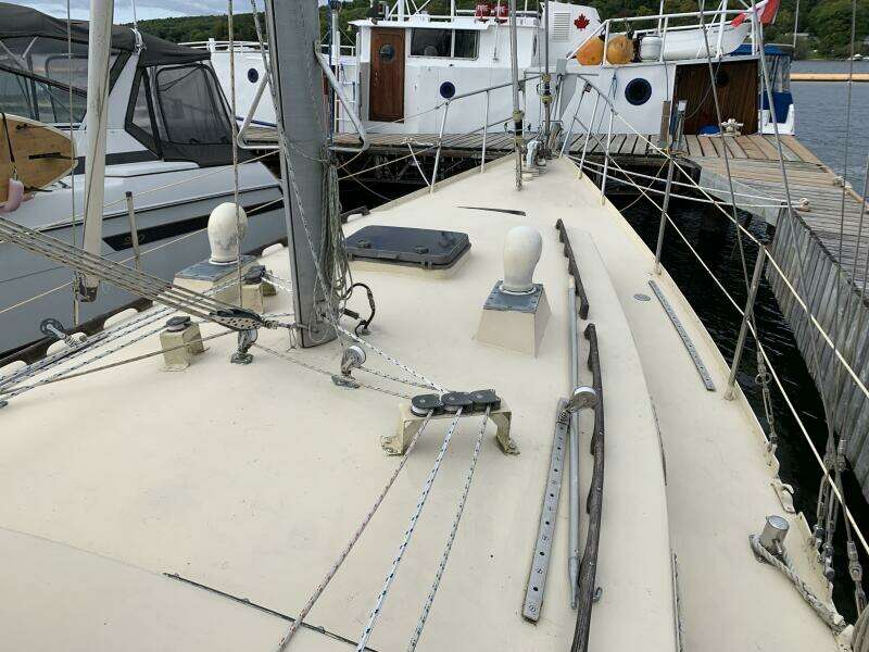 Spirit Watcher 36ft Bruce Roberts Yacht For Sale Spirit Watcher 36ft Bruce Roberts Yacht For Sale