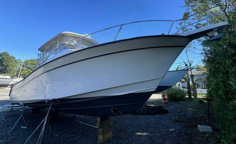 ZIG ZAG 33ft Grady White Yacht For Sale