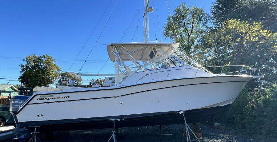 ZIG ZAG 33ft Grady White Yacht For Sale
