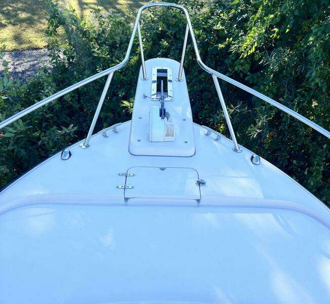 ZIG ZAG 33ft Grady White Yacht For Sale