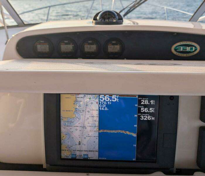 ZIG ZAG 33ft Grady White Yacht For Sale