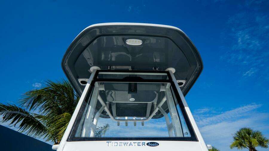 272 LXF 27ft Tidewater Yacht For Sale