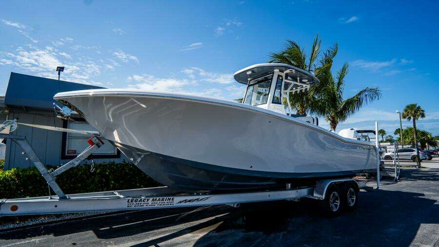 272 LXF 27ft Tidewater Yacht For Sale