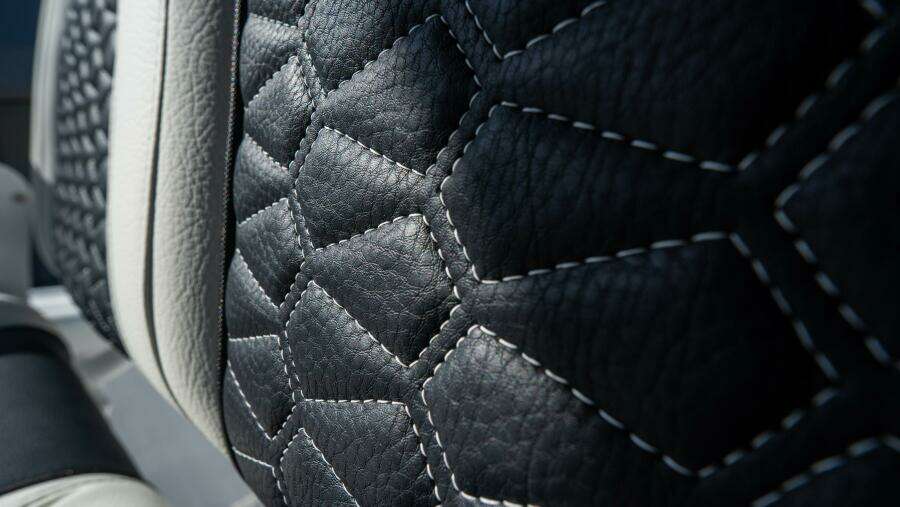 272 LXF 27ft Tidewater Yacht For Sale