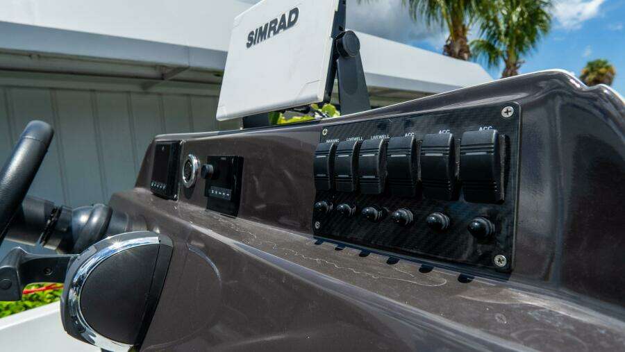 S22 22ft SCB Yacht For Sale