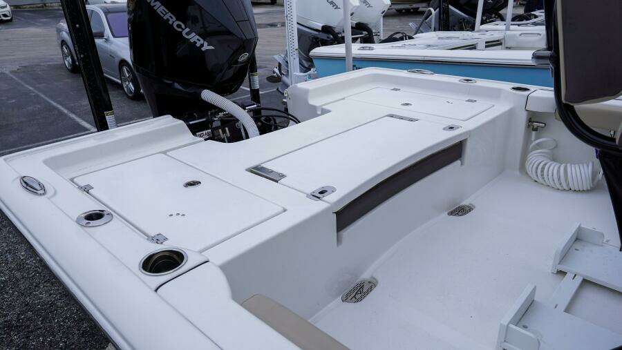 2300 Carolina Bay 23ft Tidewater Yacht For Sale