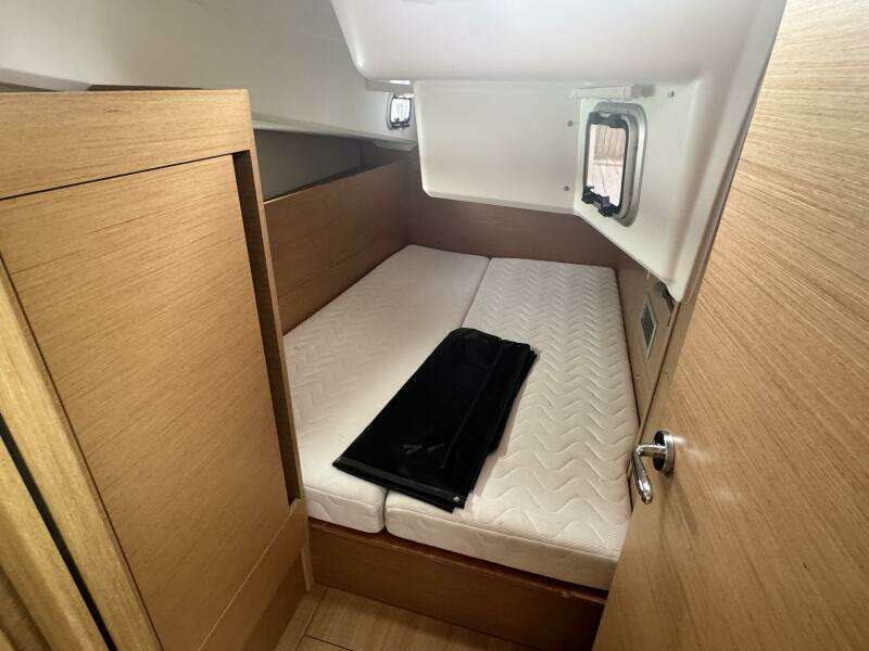 41ft Jeanneau Yacht For Sale