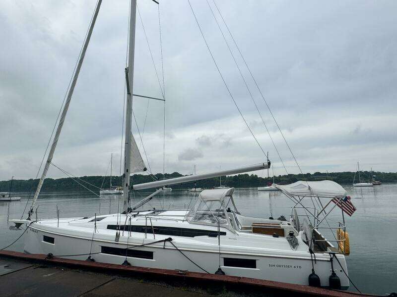 41ft Jeanneau Yacht For Sale