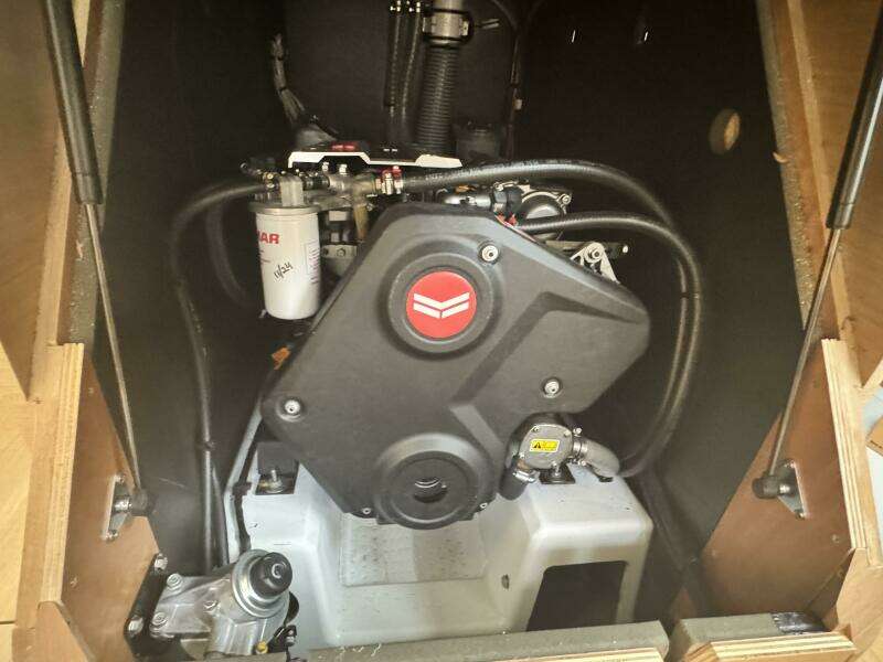 41ft Jeanneau Yacht For Sale